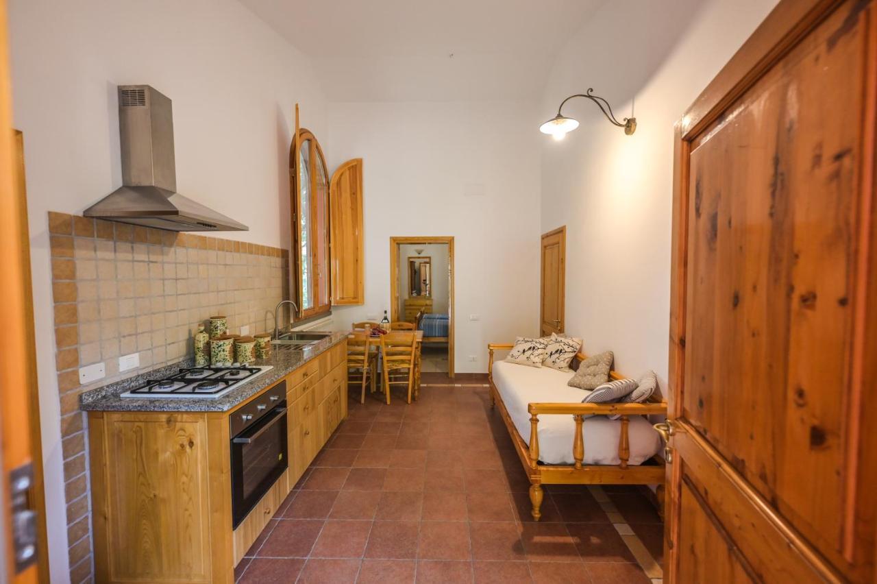 Agriturismo Poggio Al Pino Montelupo Fiorentino Buitenkant foto