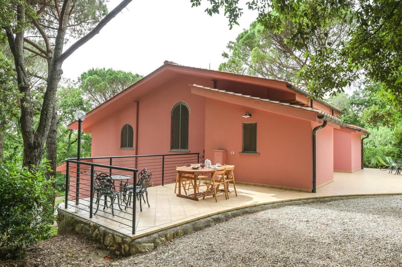 Agriturismo Poggio Al Pino Montelupo Fiorentino Buitenkant foto