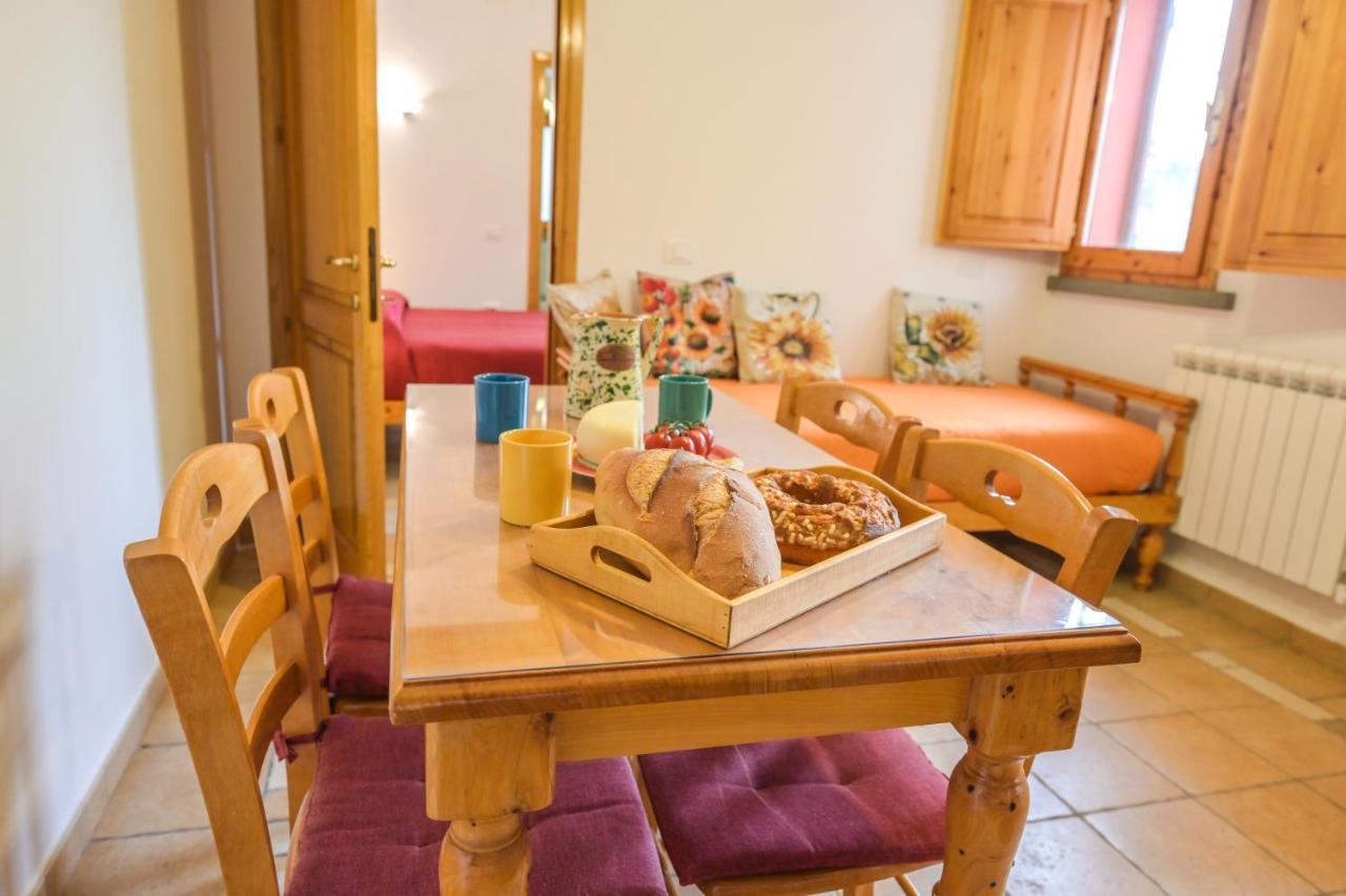 Agriturismo Poggio Al Pino Montelupo Fiorentino Buitenkant foto