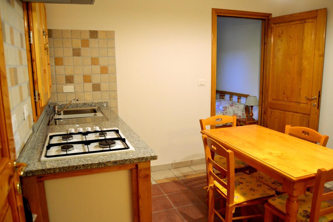 Agriturismo Poggio Al Pino Montelupo Fiorentino Buitenkant foto